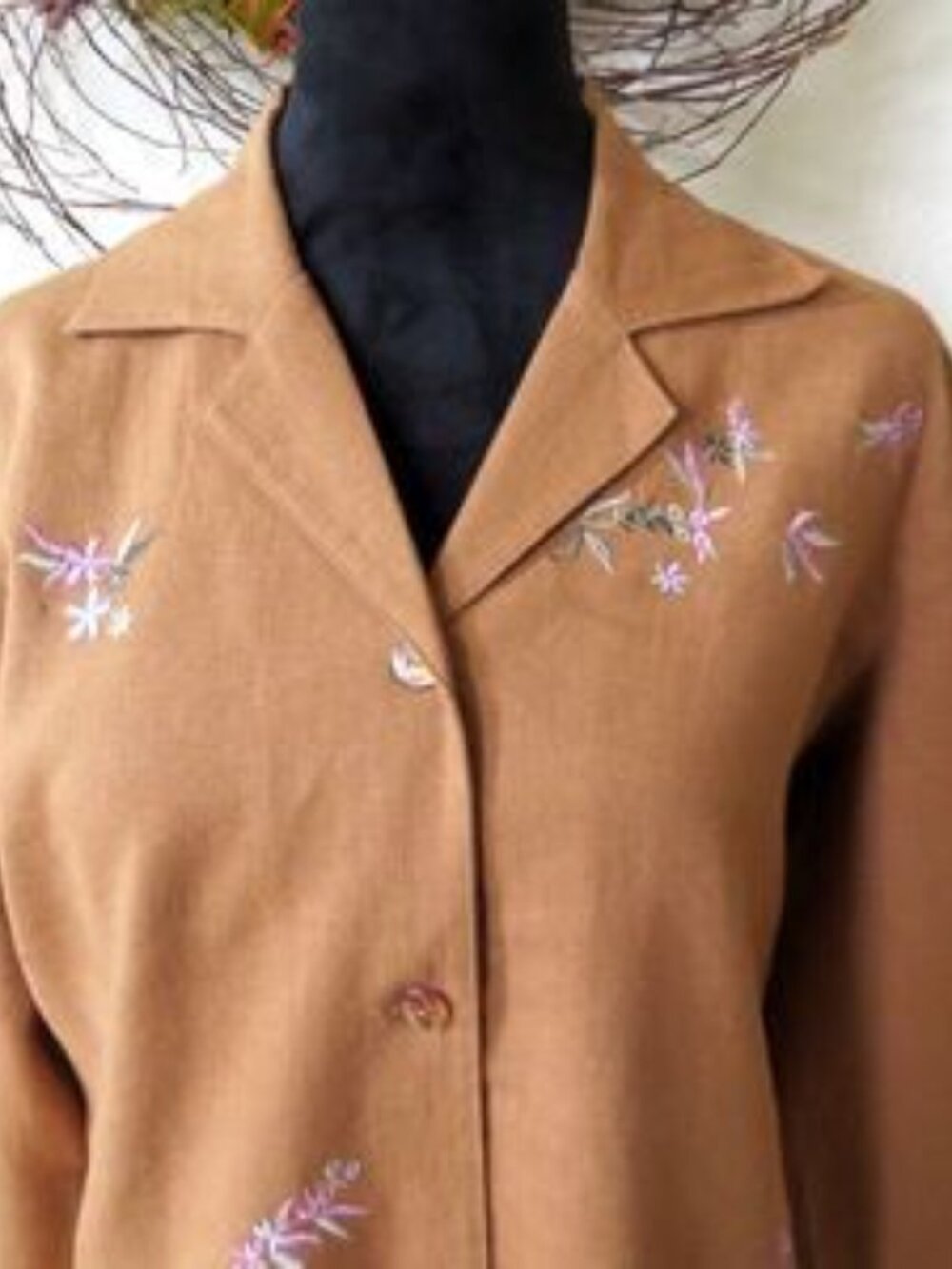 J.P.C. Women's Linen shirt/blazer Fawn brown Floral embroidery  Medium  VTG EUC